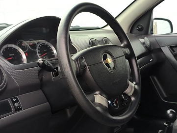 Chevrolet Aveo, 2006г, передний привод, механика