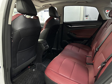 Changan Eado Plus, 2023г, передний привод, робот