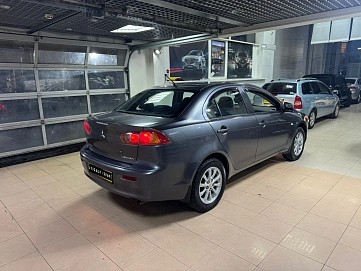 Mitsubishi Lancer, 2009г, передний привод, автомат