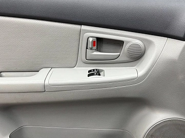 Kia Cerato, 2008г, передний привод, механика