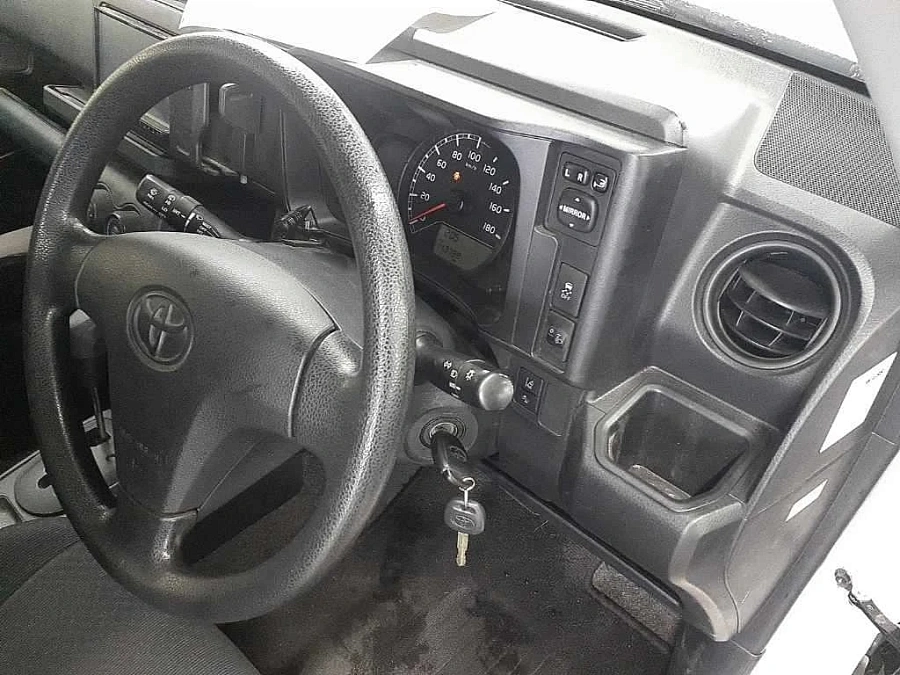 Toyota Probox, 2022г., передний привод, вариатор