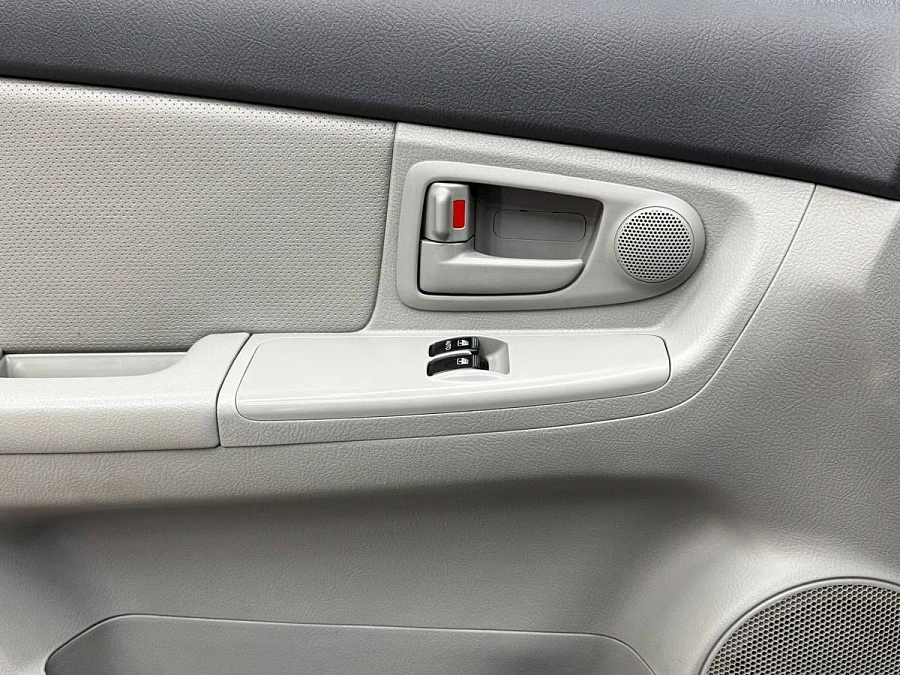 Kia Cerato, 2008г., передний привод, механика