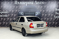Hyundai Accent, 2003г., передний привод, автомат