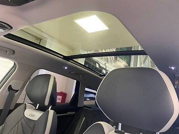 Geely Atlas, 2024г, передний привод, автомат