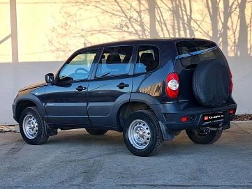 Chevrolet Niva, 2017г, полный привод, механика