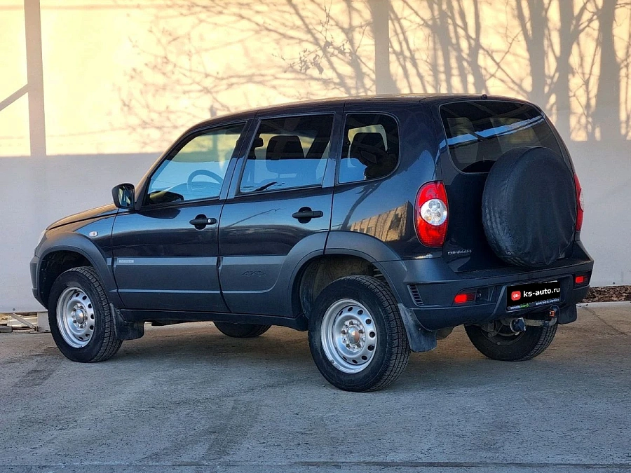 Chevrolet Niva, 2017г., полный привод, механика