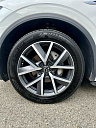 Volkswagen Touareg, 2020г., передний привод, автомат