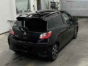 Mitsubishi Mirage, 2022г, передний привод, вариатор
