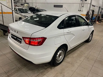 Lada (ВАЗ) Vesta, 2021г, передний привод, механика