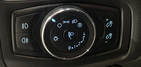 Ford Focus, 2013г, передний привод, механика