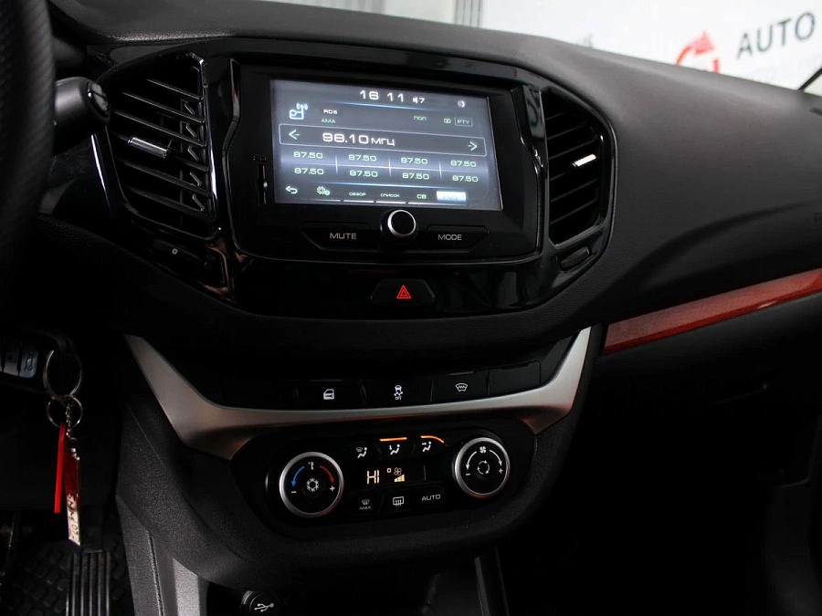 Lada (ВАЗ) Vesta, 2019г., передний привод, механика