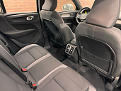 Volvo XC40, 2024г., передний привод, робот