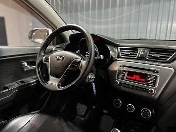 Kia Rio, 2015г, передний привод, механика