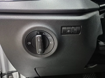 Skoda Rapid, 2021г, передний привод, автомат