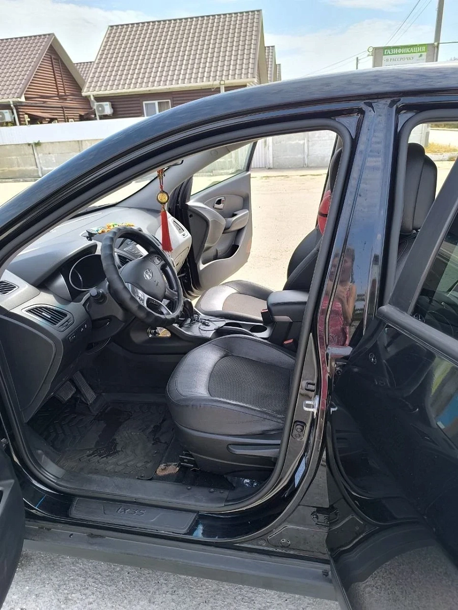 Hyundai ix35, 2015г., передний привод, автомат
