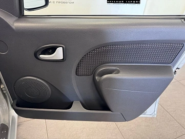 Renault Logan, 2008г, передний привод, механика