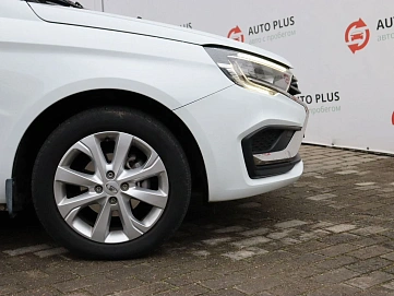 Lada (ВАЗ) Vesta, 2023г, передний привод, механика