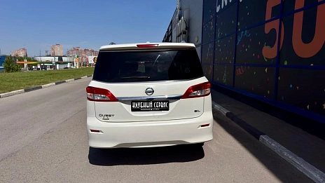 Nissan Quest, 2011г, передний привод, вариатор