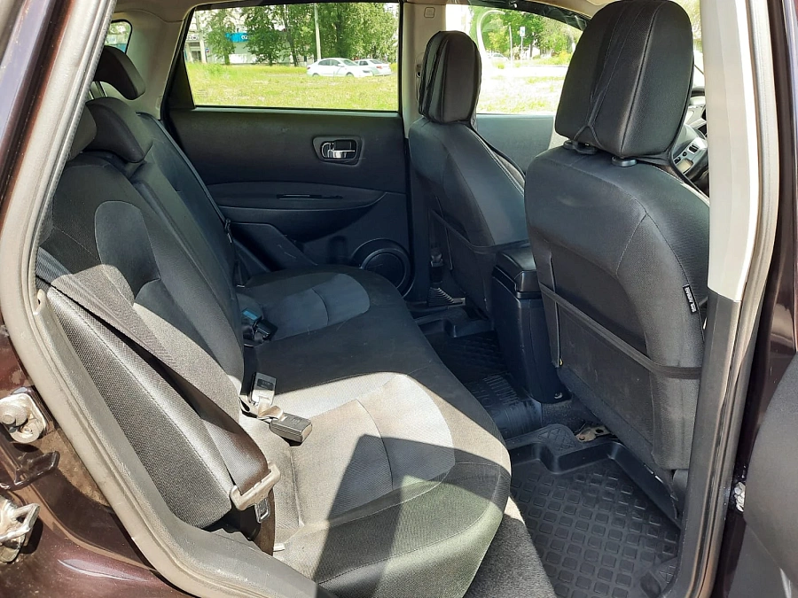 Nissan Qashqai, 2013г., передний привод, механика