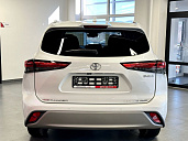Toyota Highlander, 2025г., полный привод, автомат