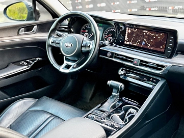 Kia K5, 2021г, передний привод, автомат