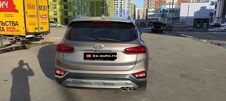 Hyundai Santa Fe, 2019г, передний привод, автомат