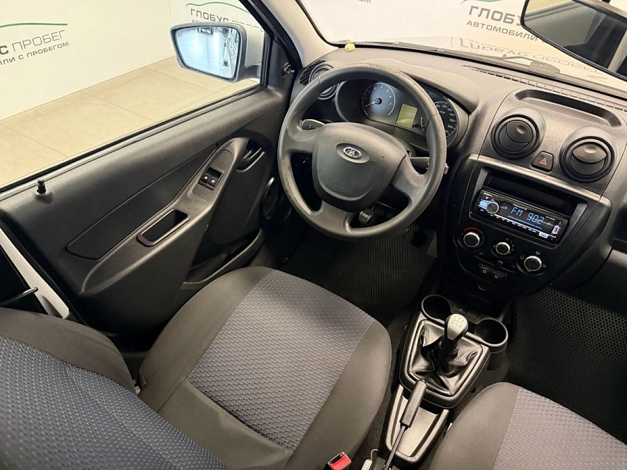 Lada (ВАЗ) Granta, 2014г., передний привод, механика