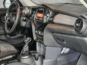Mini , 2015г., передний привод, автомат