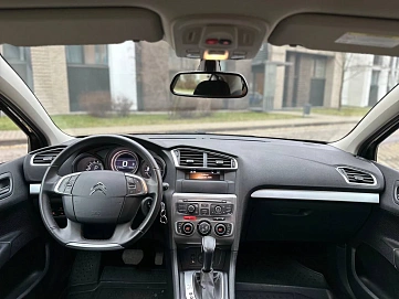 Citroen C4, 2021г, передний привод, автомат