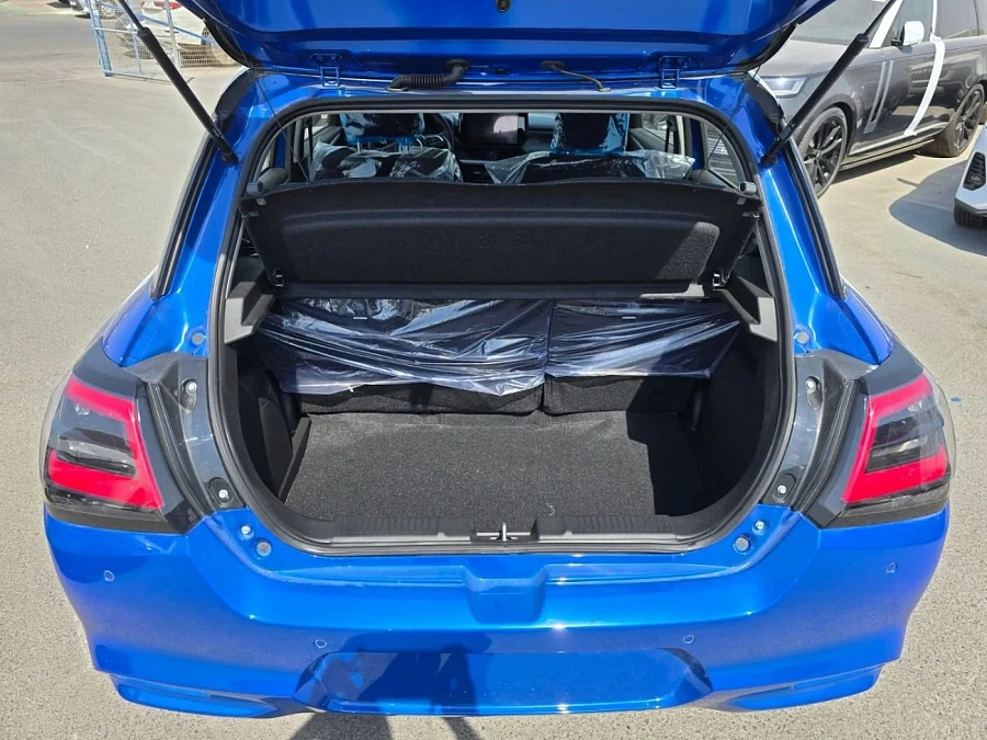 Suzuki Swift, 2025г., передний привод, вариатор