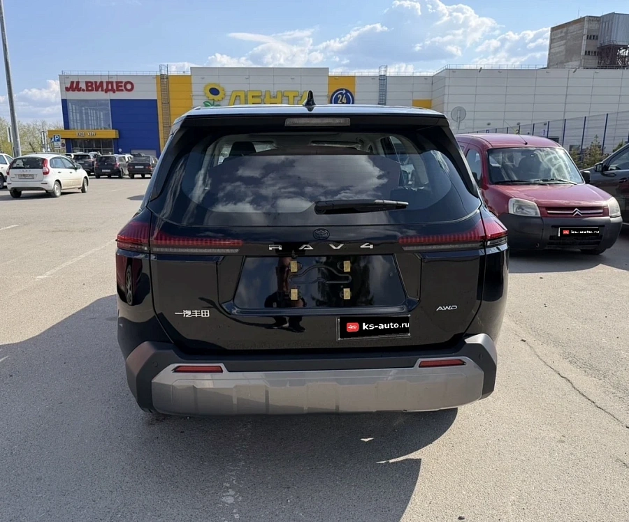 Toyota RAV4, 2026г., передний привод, вариатор