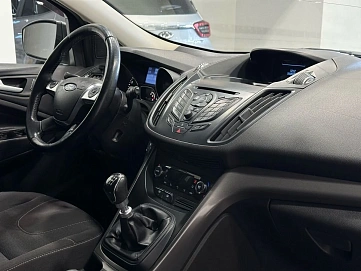Ford Kuga, 2013г, передний привод, механика