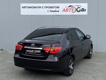 Hyundai Elantra, 2010г, передний привод, механика