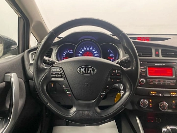 Kia Ceed, 2013г, передний привод, автомат