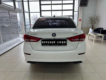 Changan Alsvin, 2023г, передний привод, робот