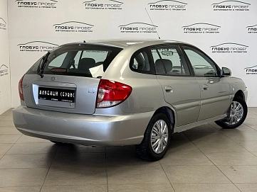 Kia Rio, 2004г, передний привод, механика