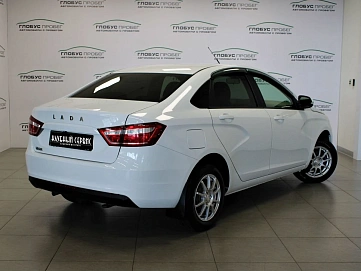 Lada (ВАЗ) Vesta, 2019г, передний привод, механика