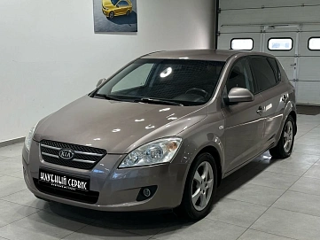 Kia Ceed, 2008г, передний привод, автомат