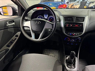 Hyundai Solaris, 2013г, передний привод, механика