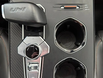 Changan UNI-K, 2023г, полный привод, автомат