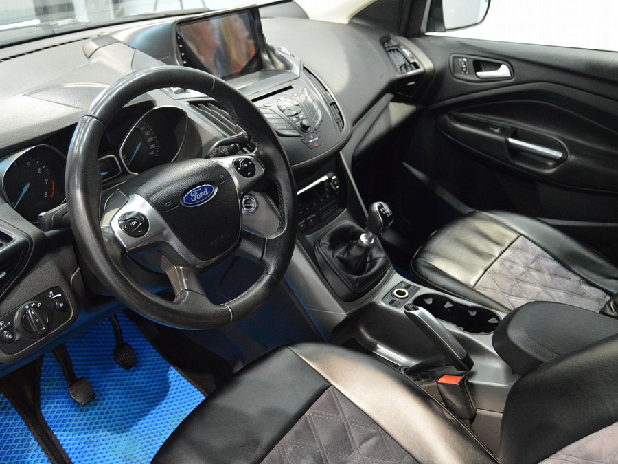 Ford Kuga, 2013г., передний привод, механика