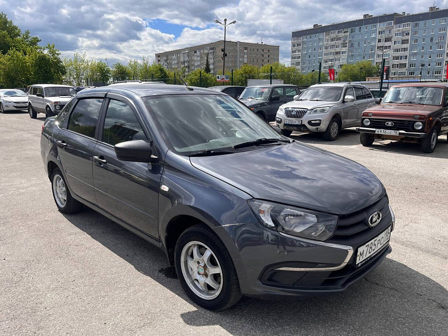 Lada (ВАЗ) Granta, 2019г., передний привод, механика
