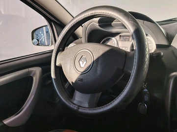 Renault Duster, 2012г, полный привод, механика