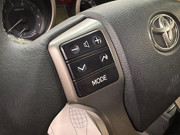 Toyota Land Cruiser Prado, 2012г, полный привод, автомат