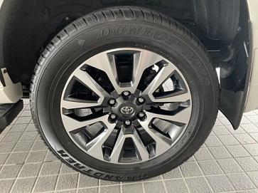 Toyota Land Cruiser Prado, 2022г, полный привод, автомат