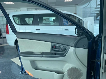 Kia Cerato, 2006г, передний привод, механика