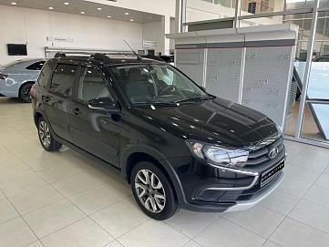 Lada (ВАЗ) , 2023г., передний привод, механика