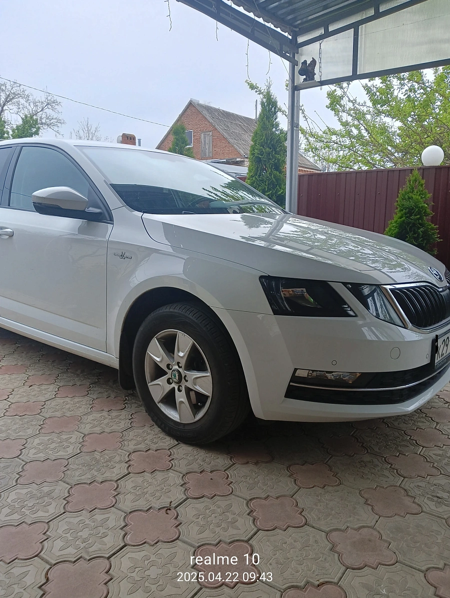 Skoda Octavia, 2018г., передний привод, механика