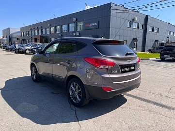 Hyundai ix35, 2014г, передний привод, автомат