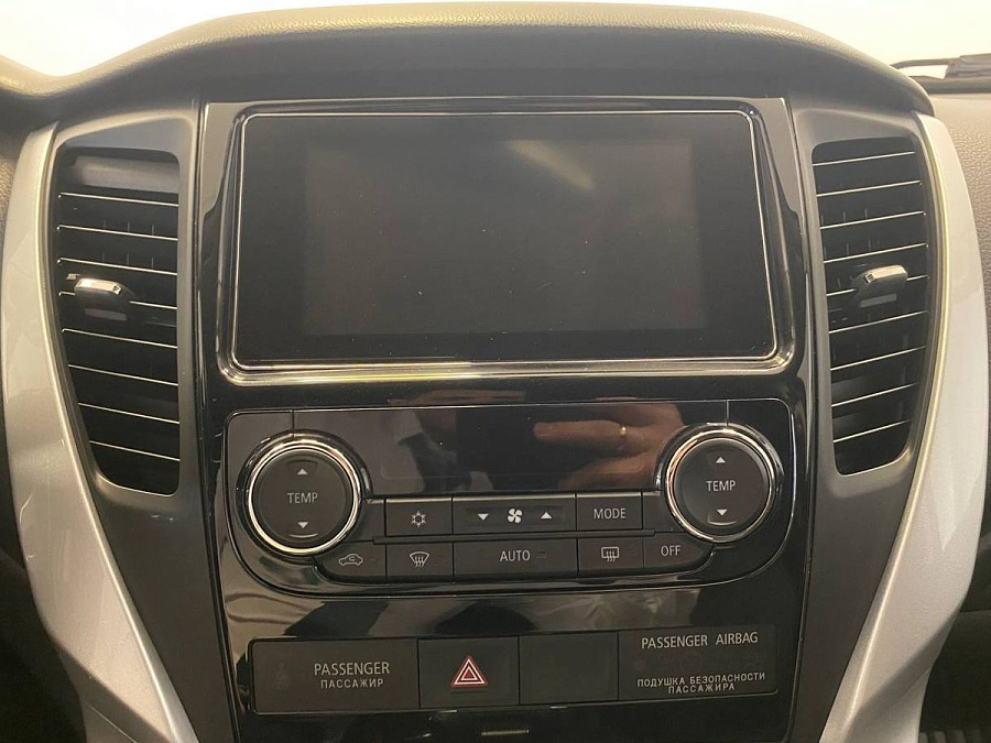 Mitsubishi , 2018г., передний привод, автомат